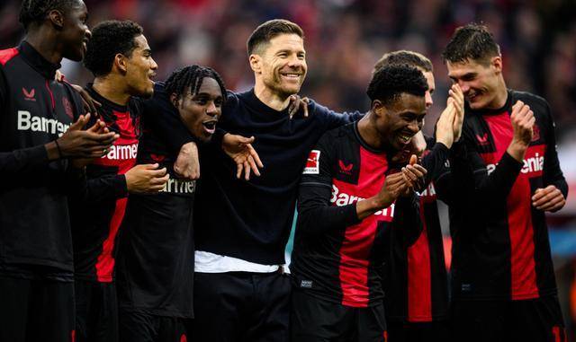 2026 世界杯预选赛-里程碑夜！阿贾克斯遗憾出局，德国杯关键时刻刷纪录，态度坚定，资深球员宣示担当的简单介绍