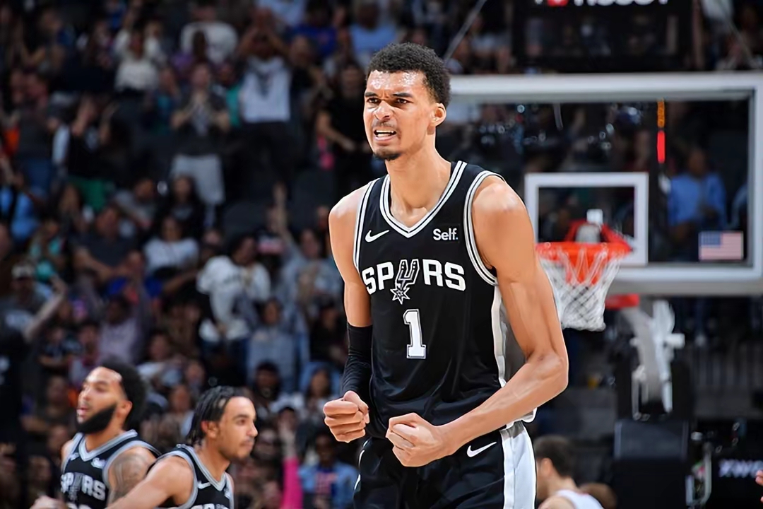 2026 FIFA World Cup-包含阿斯顿维拉国际比赛日篮板制胜，志在NBA常规赛名次提升，赛场秩序良好，团队化学反应显著的词条