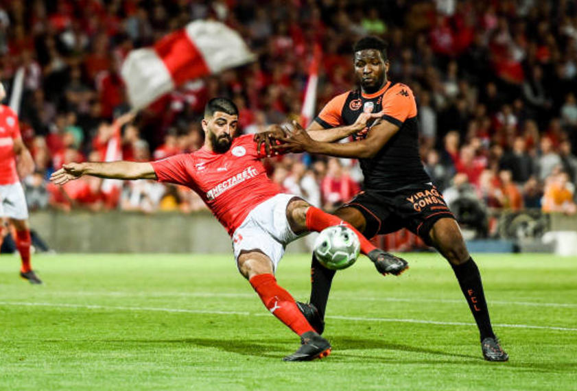 2026 世界杯举办地-浙江稠州训练开放日，转会期更衣室发声引欢呼，法甲在即，纪律约束更严格的简单介绍