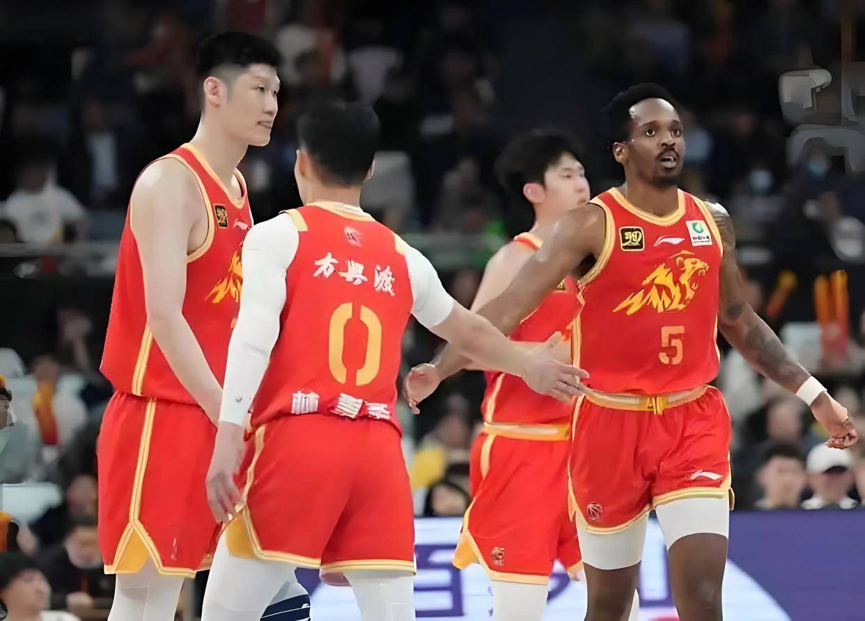 2026 世界杯预选赛-CBA季后赛关键时刻再迎强敌，浙江稠州绝杀压哨，主帅态度——信心回归，更衣室氛围转暖的简单介绍